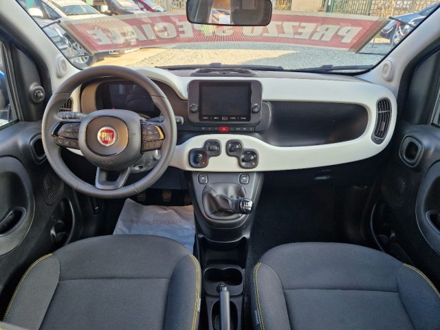 Fiat Panda Pandina 1.0 70 Cv Hybrid - foto 3 di 4