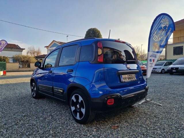Fiat Panda Pandina 1.0 70 Cv Hybrid - foto 2 di 4