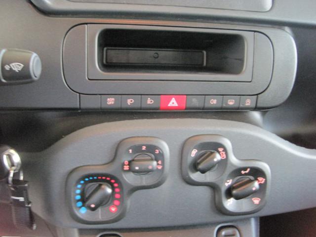 Fiat Panda 1.0 FireFly S&S Hybrid, del 2024, in vendita a Tortona (AL)