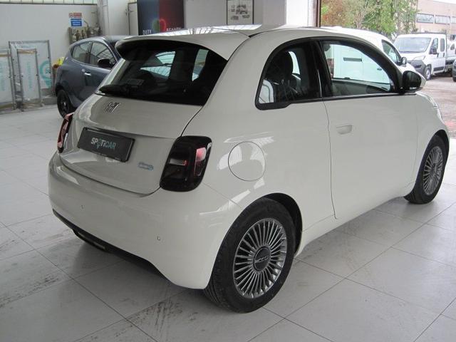 Fiat 500 Icon Berlina 42 kWh - foto 4 di 22