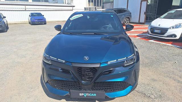Alfa Romeo Junior 1.2 136 CV Hybrid eDCT6 Speciale - foto 2 di 19