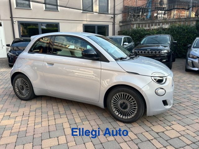 Fiat 500 Berlina Hybrid Icon KM0 - foto 3 di 24