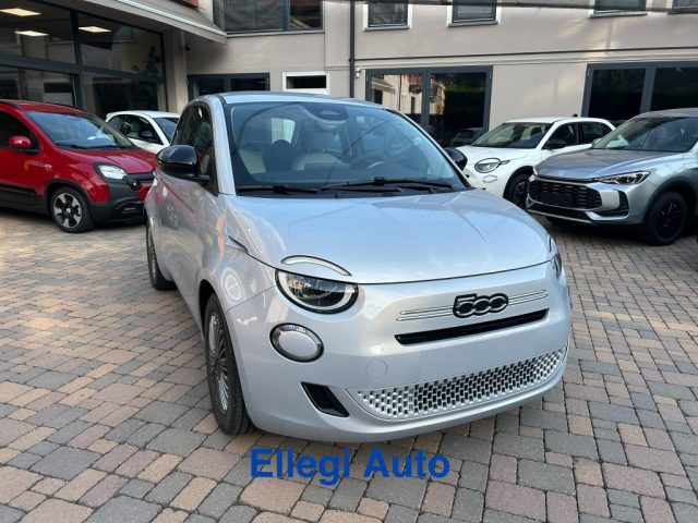 Fiat 500 Berlina Hybrid Icon KM0 - foto 2 di 24