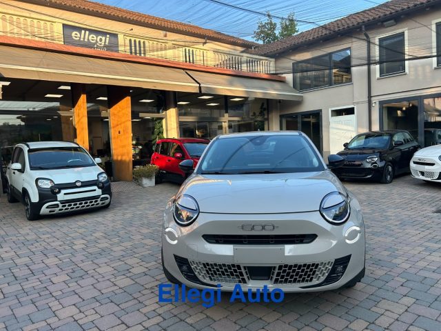 Fiat 600 Hybrid 145 CV DCT MHEV KM 0 + PACK STYLE - foto 3 di 4
