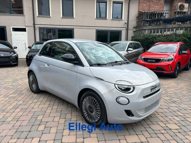 Fiat 500 PROMO FINANZ.Berlina Hybrid Icon+PACK COMFORT KM0, in vendita a Castello Di Annone (AT)