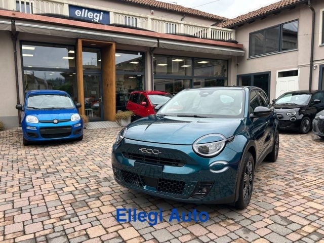 Fiat 600 1.2 Icon 100cv KM 0 - foto 2 di 4