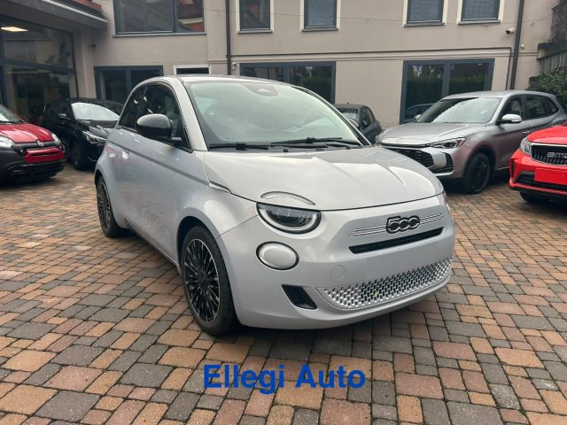 Fiat 500 PROMO FIN. Berlina Hybrid Icon KM0 + PACK STYLE - foto 4 di 4