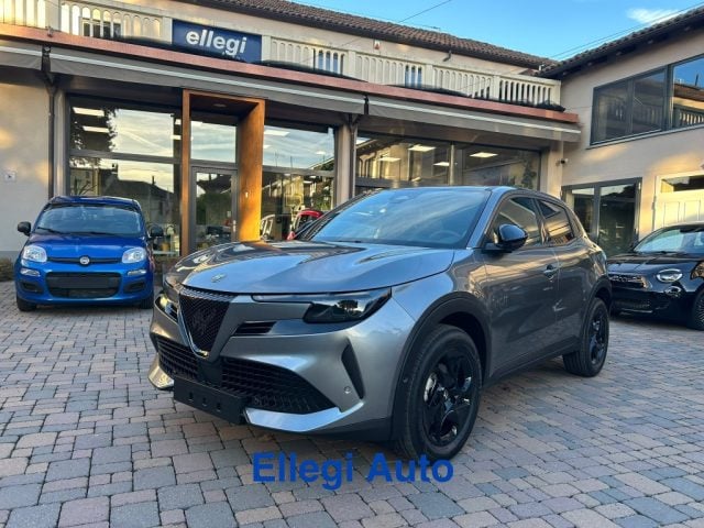 Alfa Romeo Junior 1.2 145 CV Hybrid eDCT6 Sprint km 0 - foto 4 di 4