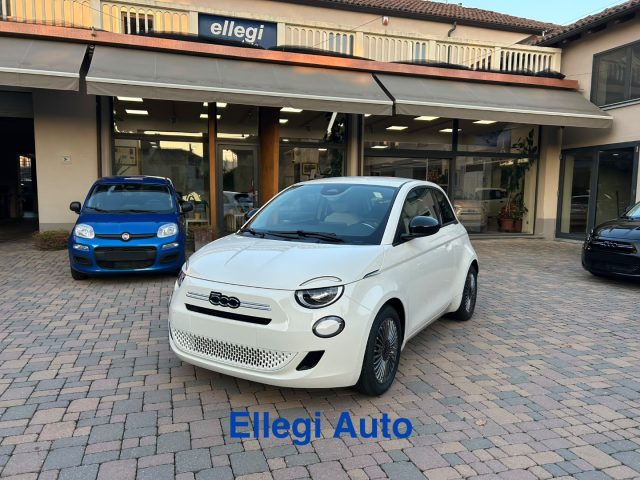 Fiat 500 Berlina Hybrid Icon KM0 - foto 2 di 4