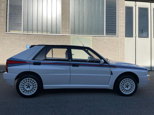 Lancia Delta 2.0 i.e. Turbo 16V HF Integrale Martini 5 - foto 2 di 4