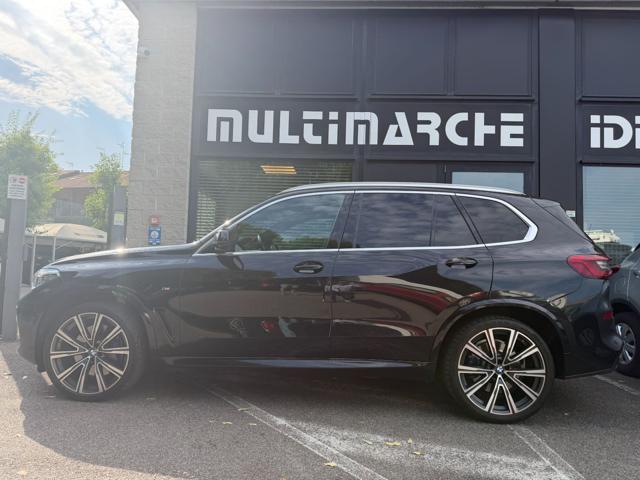 BMW X5 xDrive 30d M Sport 7 Posti - foto 2 di 4