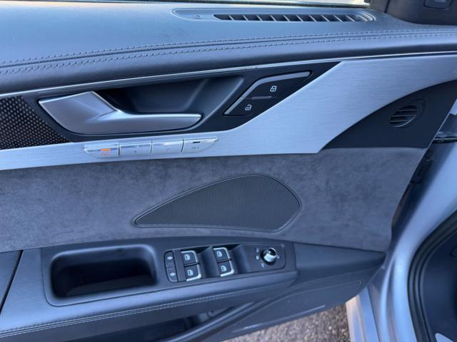 Audi S8 4.0 TFSI Quattro Tiptronic Plus, del 2016, 136.099 km, in vendita a Senna Comasco (CO)