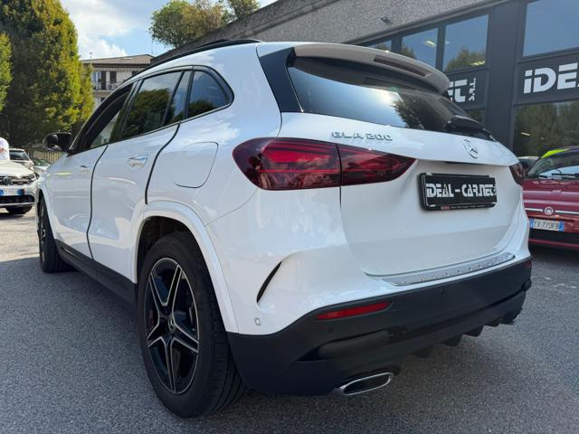 Mercedes-Benz GLA 200 AMG Line Premium Automatica Tetto - foto 3 di 10