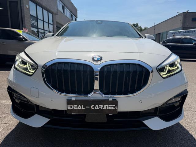BMW 116 d 5 Porte Sport Automatica - foto 4 di 4