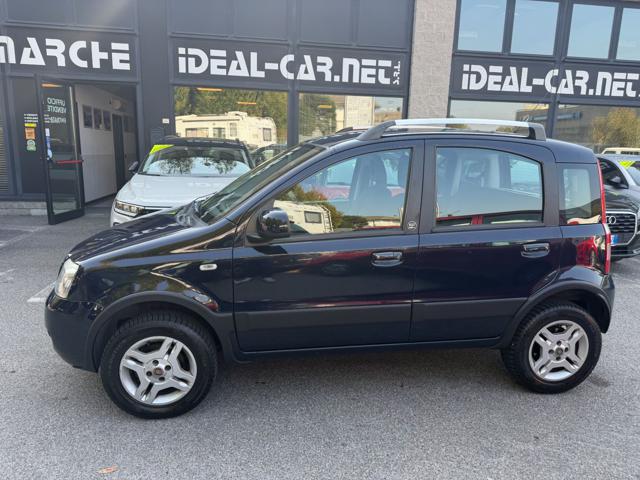 Fiat Panda 1.2 4x4 150° Anniversario - foto 2 di 4