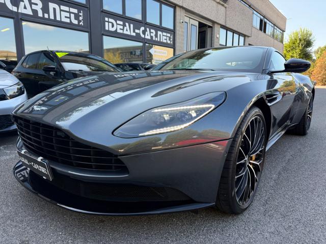 Aston Martin DB11 V8 Coupé, del 2023, 13.859 km, in vendita a Senna Comasco (CO)