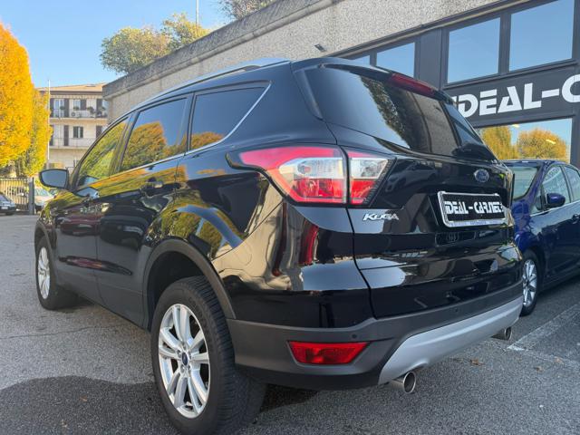 Ford Kuga 2.0 TDCI 120 CV 2WD Powershift Titanium - foto 3 di 4