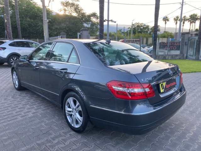 Mercedes-Benz E 250 CDI BlueEFFICIENCY Avantgarde *COME NUOVA* - foto 3 di 4