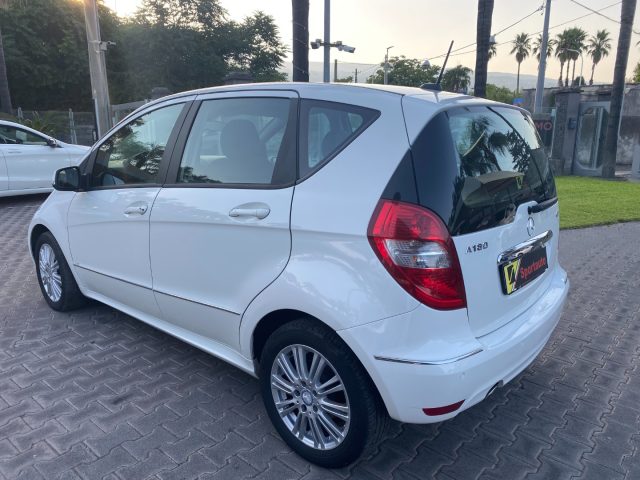 Mercedes-Benz A 180 CDI Sport - foto 4 di 4