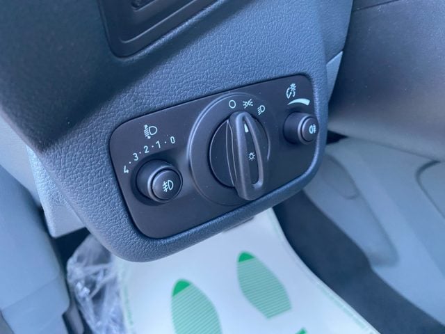 Ford C-Max 7 2.0 TDCi 163CV Powershift Plus, del 2013, 165.000 km, in vendita a Giarre (CT)