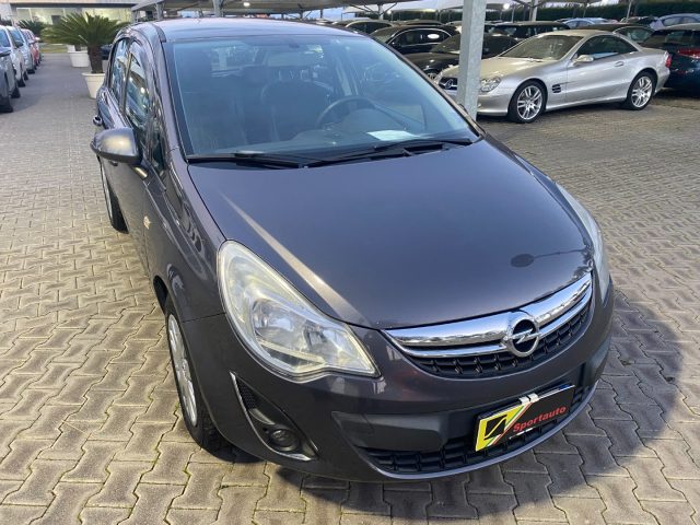 Opel Corsa 1.3 CDTI 75CV F.AP. 5 porte, del 2012, 210.000 km, in vendita a Giarre (CT)