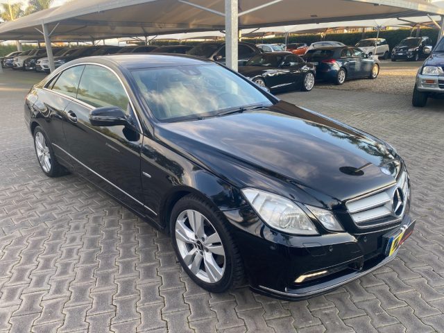 Mercedes-Benz E 250 CDI Coup� BlueEFFICIENCY Avantgarde - foto 2 di 4