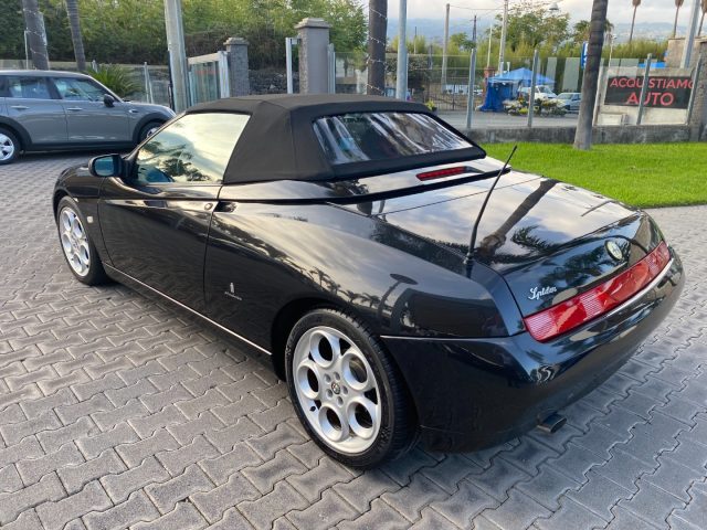 Alfa Romeo Spider 2.0i 16V Twin Spark cat L - foto 3 di 4