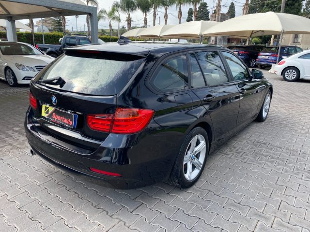 BMW 318 d Touring Aut. - foto 3 di 4