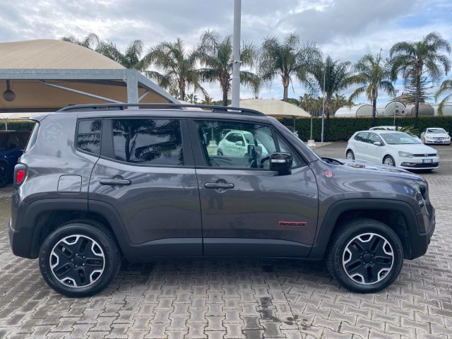 Jeep Renegade 2.0 Mjt 170CV 4WD Trail Rated Trailhawk, del 2016, 213.000 km, in vendita a Giarre (CT)