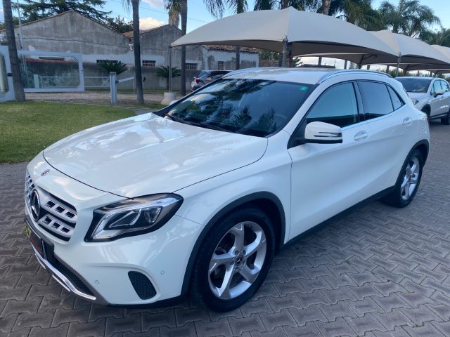 Mercedes-Benz GLA 200 d Automatic 4Matic Sport usato a GIARRE