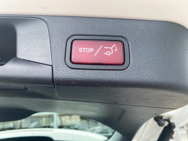 Mercedes-Benz GLB 180 d Automatic Sport usato a GIARRE