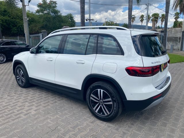 Mercedes-Benz GLB 180 d Automatic Sport - foto 4 di 4