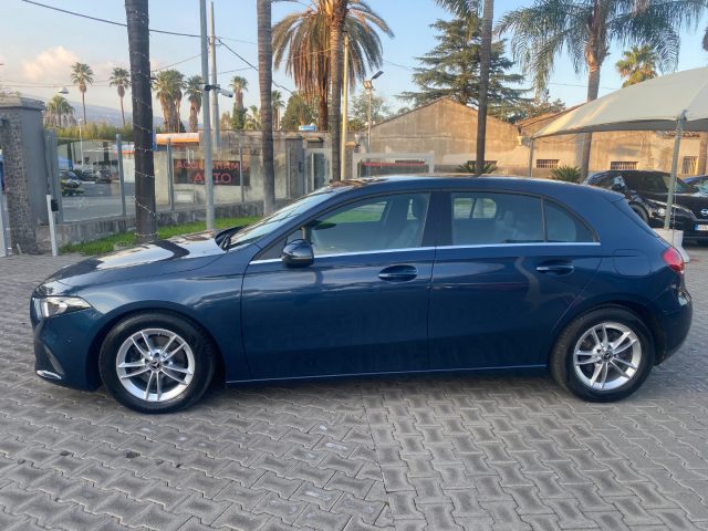 Mercedes-Benz A 180 d Automatic Sport, del 2020, 156.000 km, in vendita a Giarre (CT)
