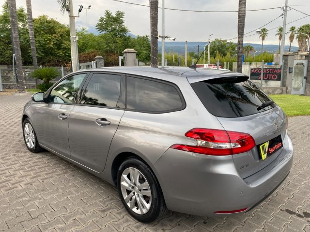 Peugeot 308 BlueHDi 130 S&S EAT6 SW Allure - foto 3 di 4