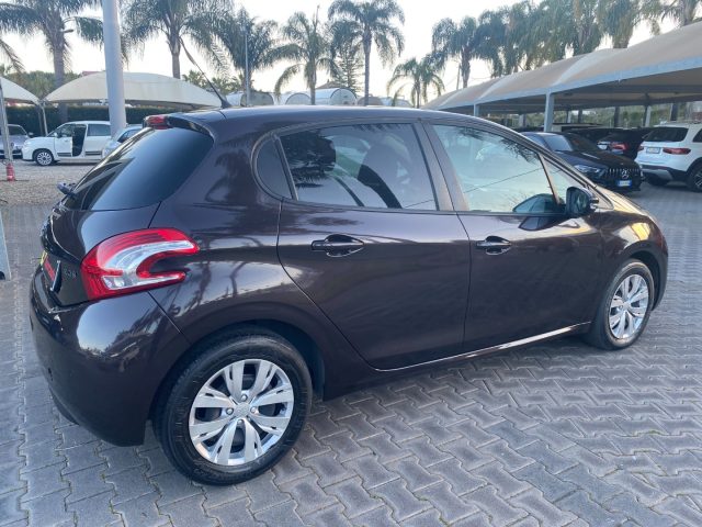 Peugeot 208 1.4 8V HDi 68CV 5p. - foto 4 di 4