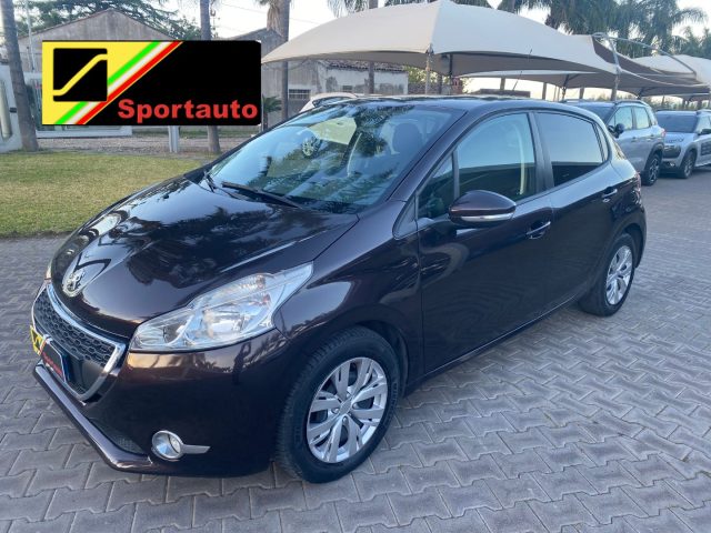 Peugeot 208 1.4 8V HDi 68CV 5p. usato a GIARRE