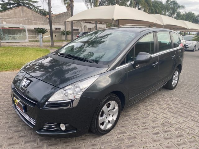 Peugeot 5008 1.6 HDi 115CV Business 7 posti usato a GIARRE
