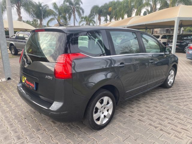 Peugeot 5008 1.6 HDi 115CV Business 7 posti - foto 4 di 30