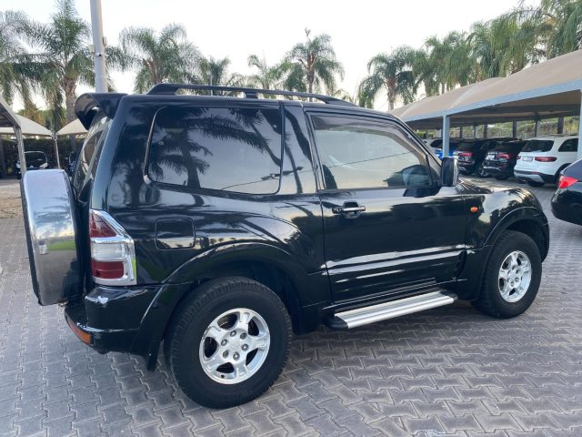 Mitsubishi Pajero 3.2 16V DI-D 3p. GLS - foto 4 di 4