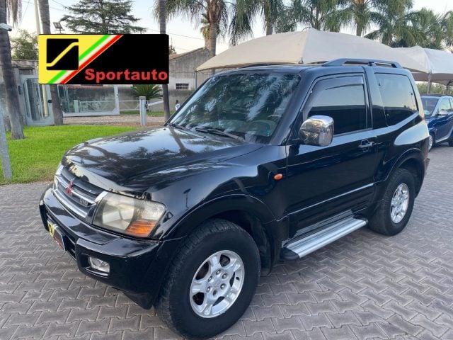 Mitsubishi Pajero 3.2 16V DI-D 3p. GLS, del 2001, 296.000 km, in vendita a Giarre (CT)