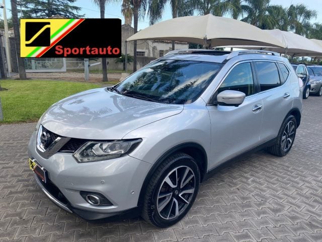Nissan X-Trail 1.6 dCi Tekna, del 2015, 215.000 km, in vendita a Giarre (CT)