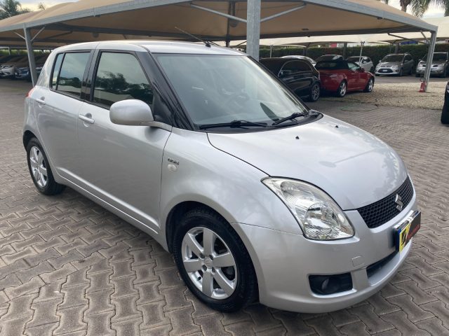 Suzuki Swift 1.3 DDiS 75CV 5p. GL - foto 2 di 4