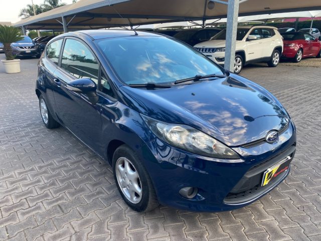 Ford Fiesta + 1.4 TDCi 68CV 3 porte - foto 2 di 4