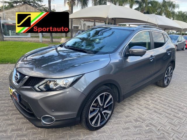 Nissan Qashqai 1.6 dCi 2WD Tekna, del 2014, 175.000 km, in vendita a Giarre (CT)